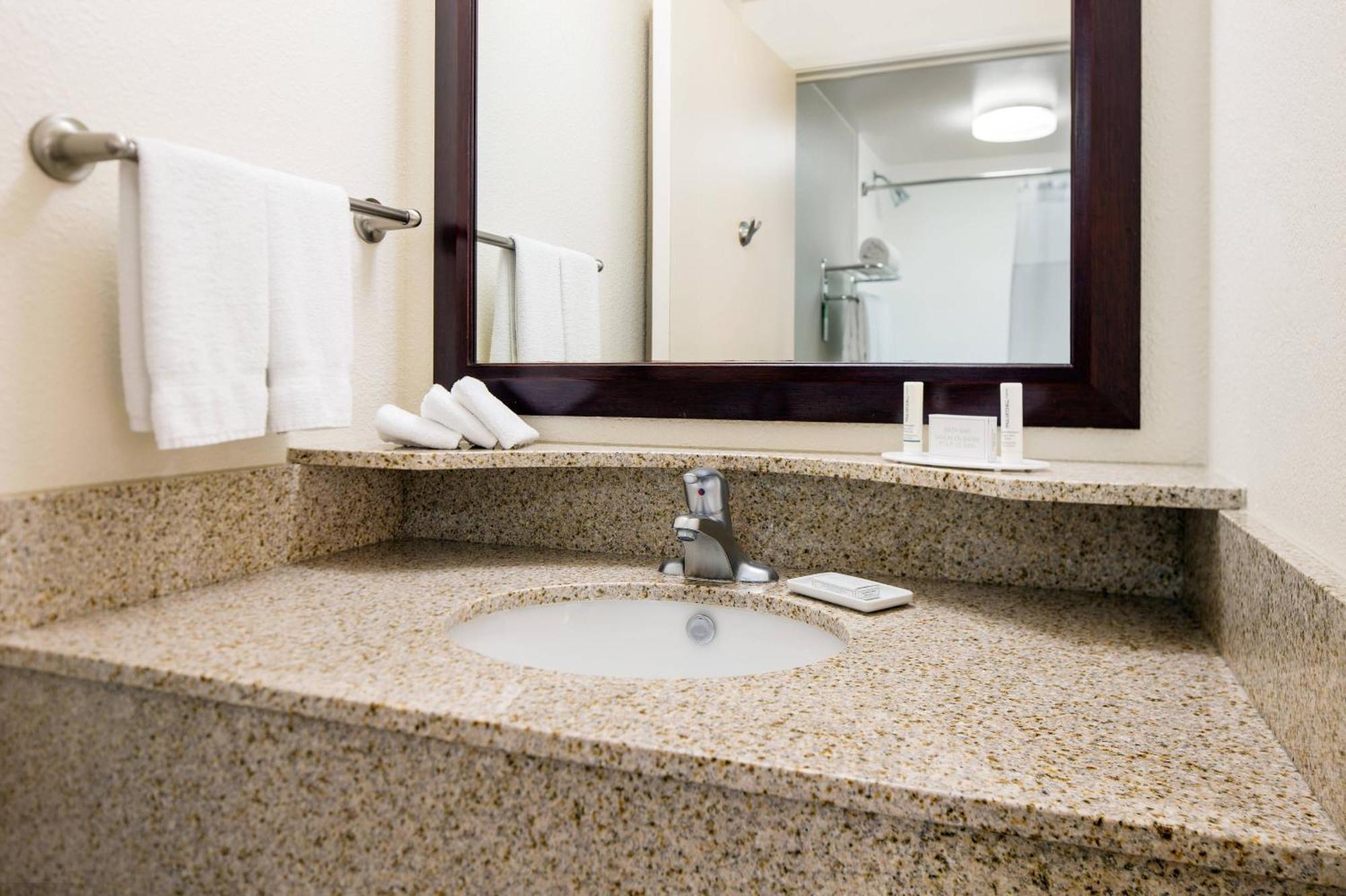 Springhill Suites Bakersfield Eksteriør bilde